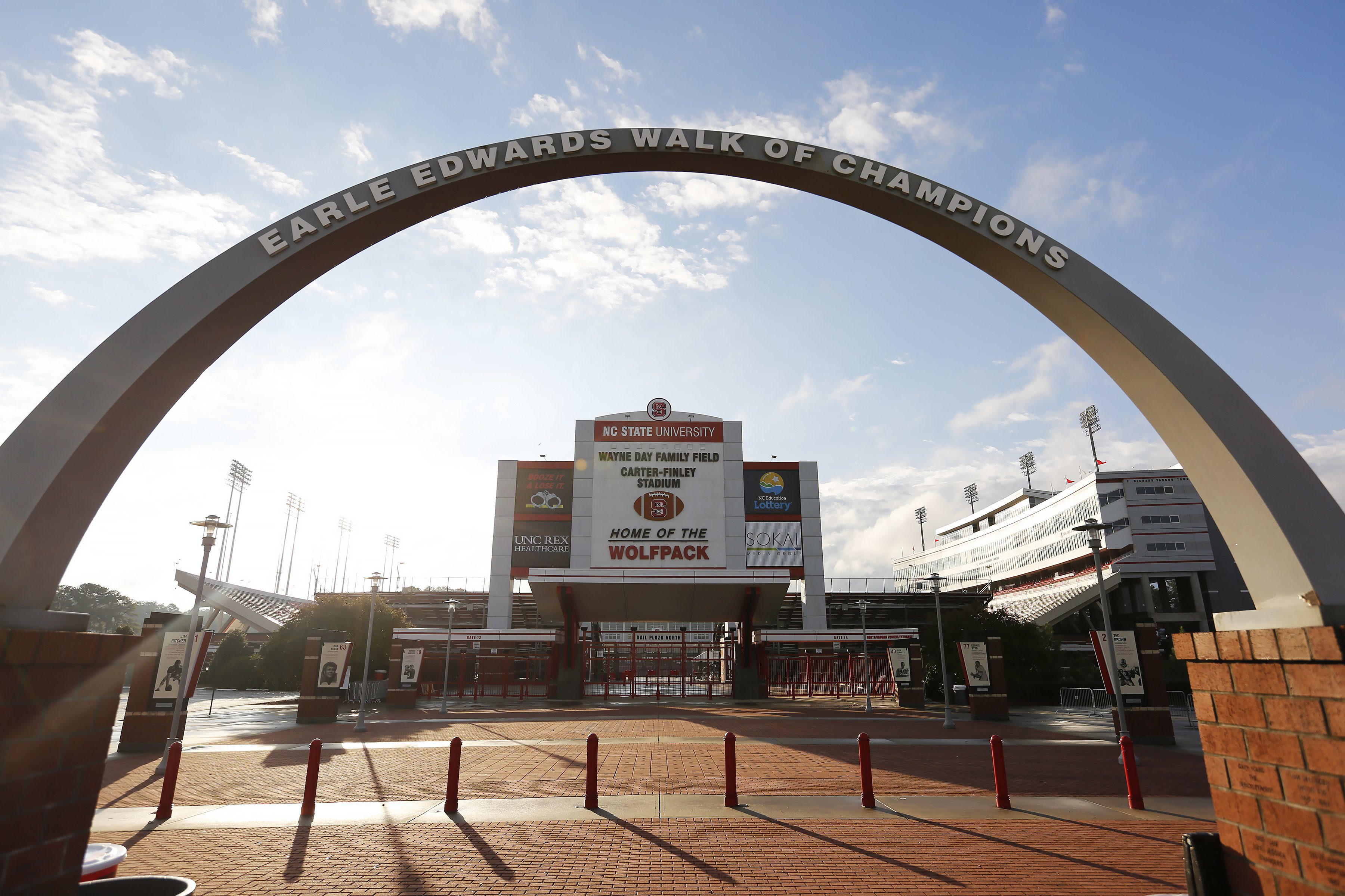 Bettman tours Carter-Finley Stadium as Hurricanes push for outdoor game