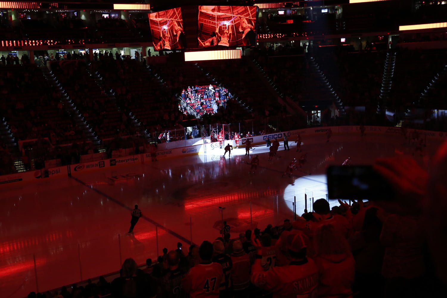 NHL commissioner says Carolina Hurricanes in Triangle to stay