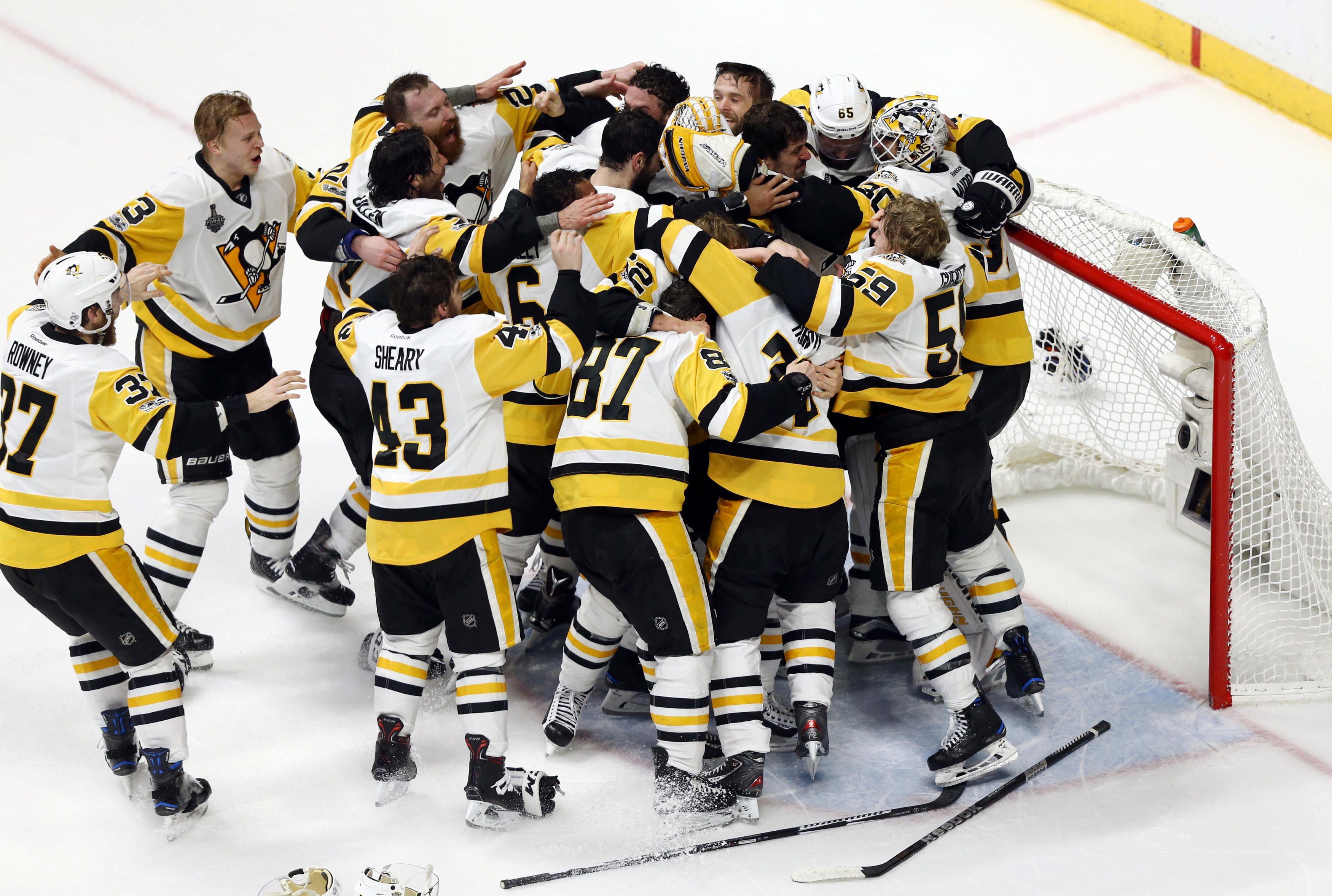 Penguins top Predators to repeat as Stanley Cup champs