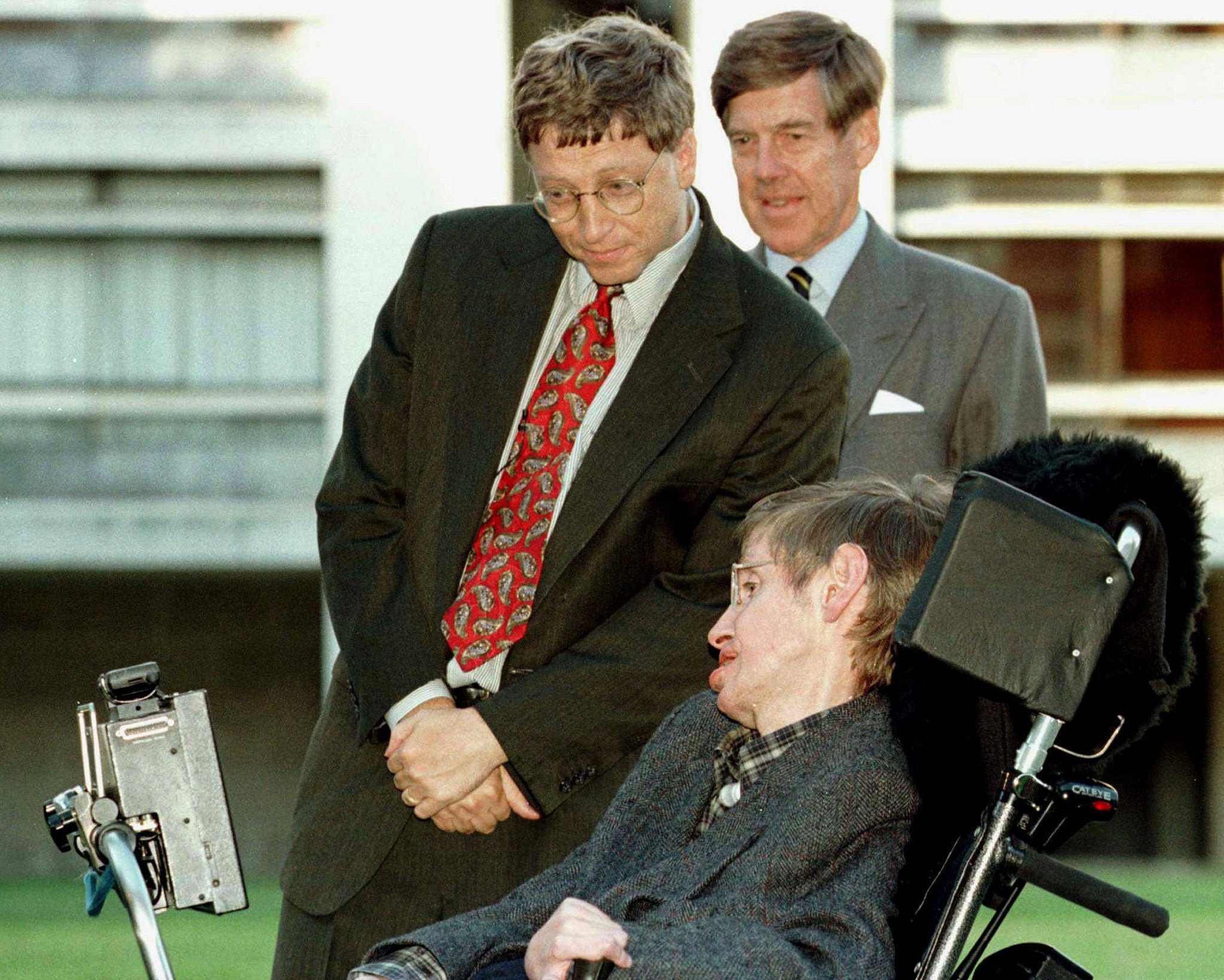 FILE PHOTO: Microsoft President Bill Gates (L), accompanied by University Vice-Chancellor Professor Alec Broers,..