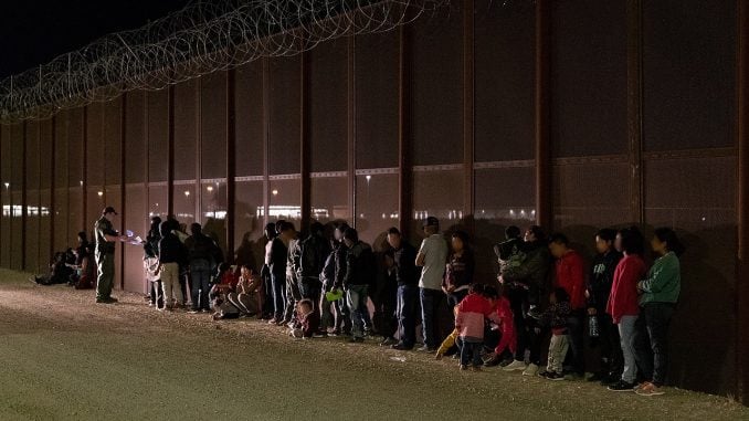 Mexico - Illegal Aliens - Border Wall - Asylum Seekers