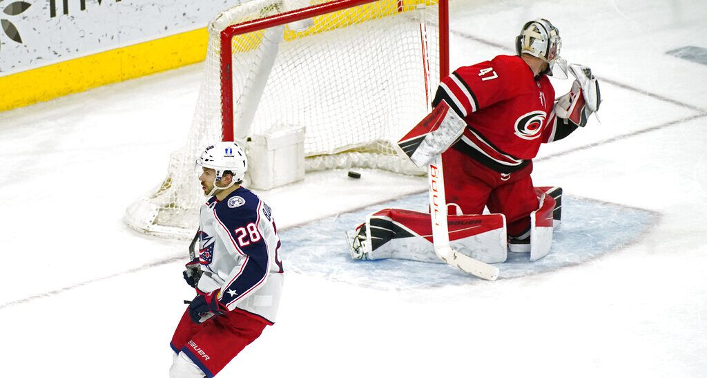 Blue Jackets fall to Carolina Hurricanes, 2-1, in overtime