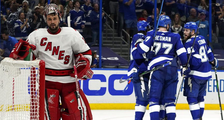 Brady takes in Lightning game at Amalie Arena