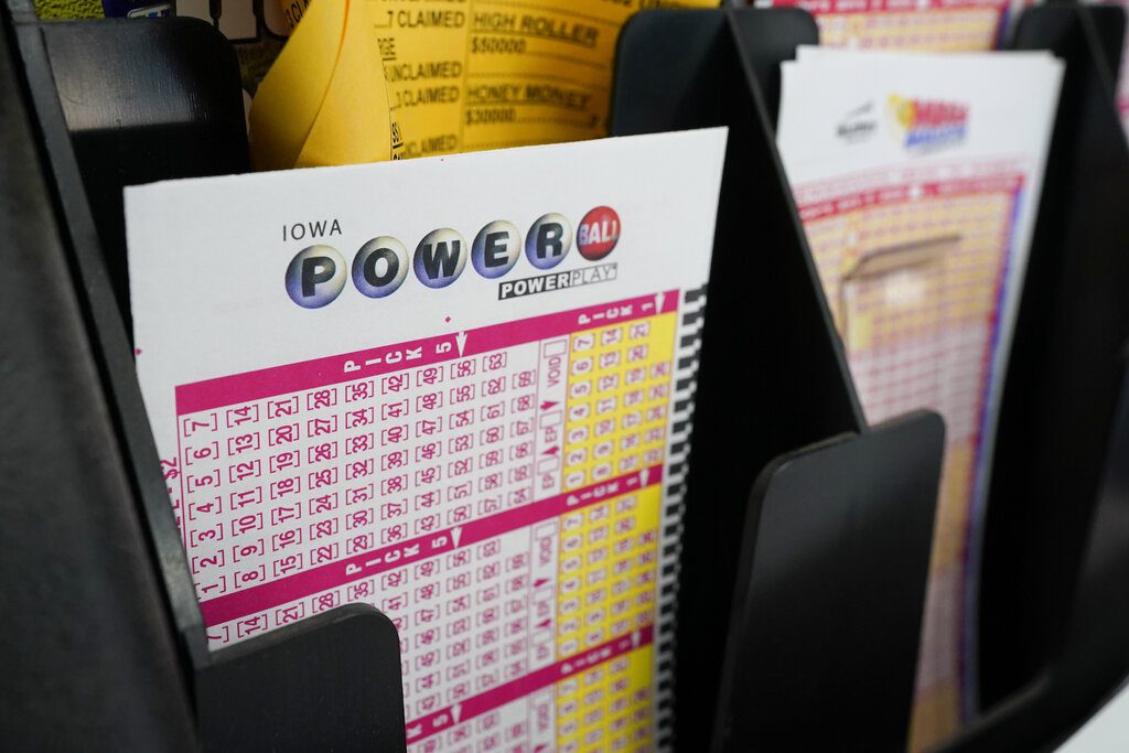 After 40 Powerball drawings, will someone win 685M jackpot? The