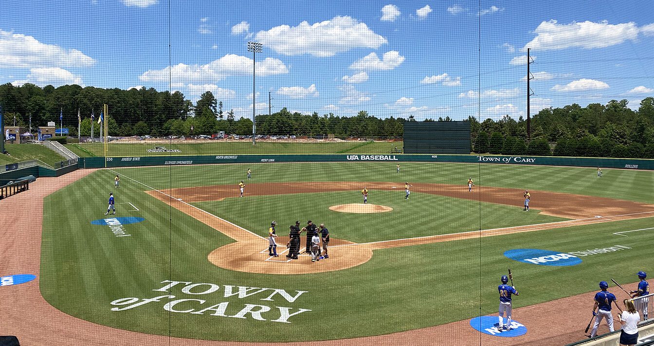 Rollins College baseball opens D-II tourney with win.