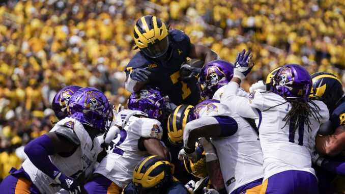 E Carolina Michigan Football
