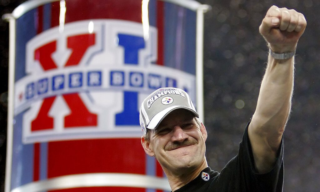 NC State football inducts NFL coaching legend Bill Cowher into